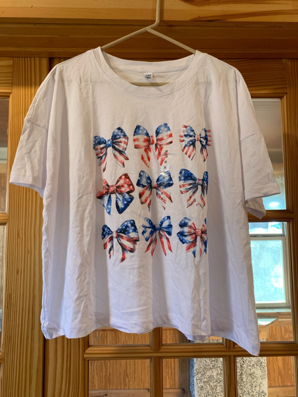 NWT Women's Brisco Brands Printed Tee USA Bows Cotton Short Sleeve T-shirt 2XL